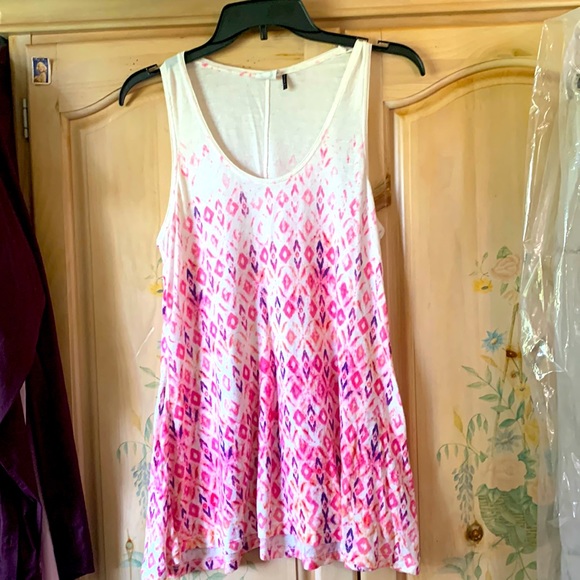 akemi + kin Tops - Akeem + Kin tank top